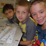 Students measuring the red wiggler worms